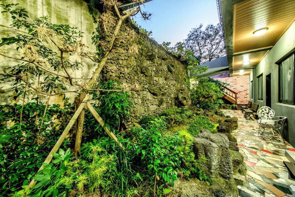 Olleyo Resort Seogwipo Exteriör bild