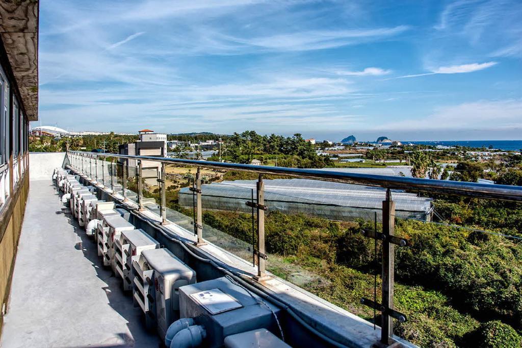 Olleyo Resort Seogwipo Exteriör bild